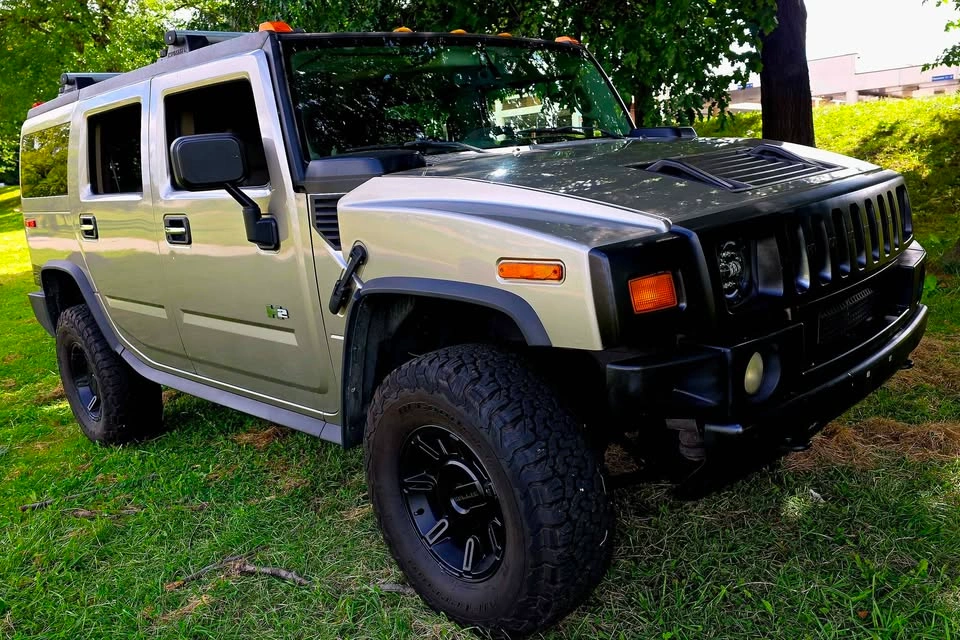 2003 Hummer H2 · Sport Utility 4D - photo 2