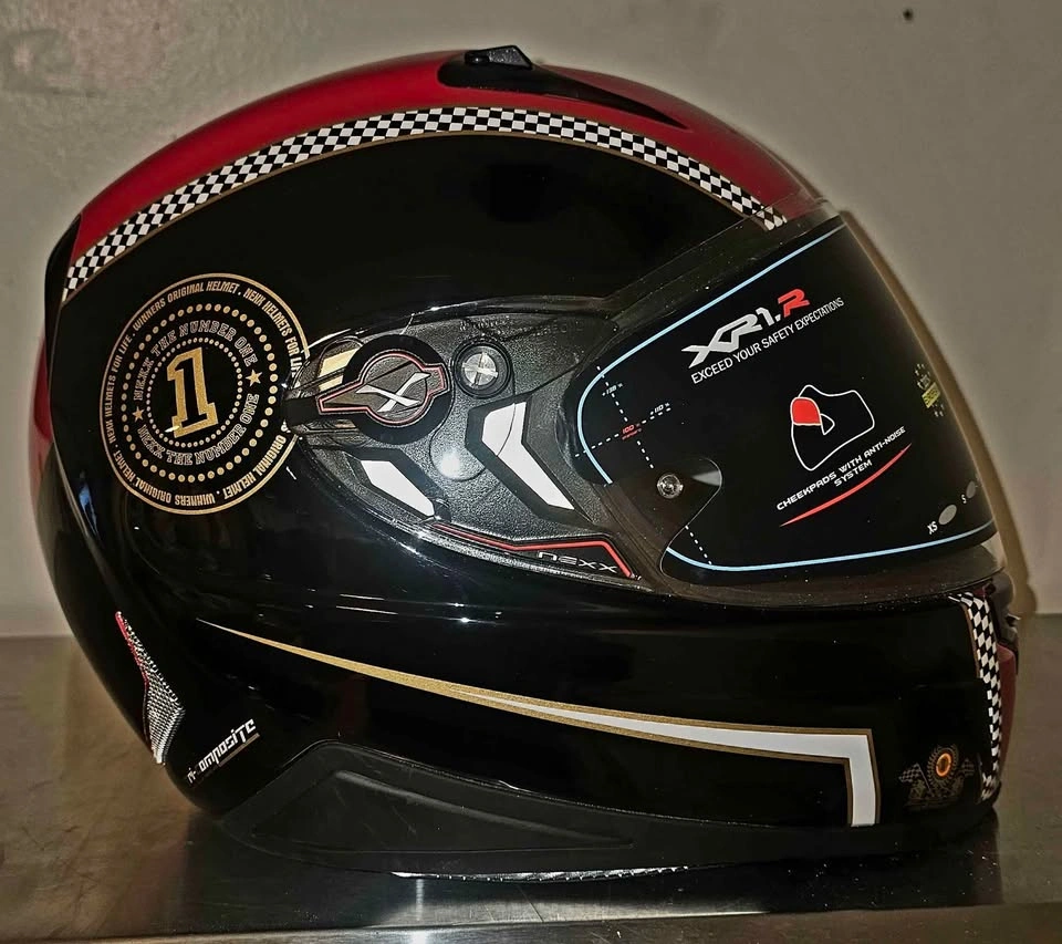 Nexx xr1r carbon fiber composite large helmet - photo 3