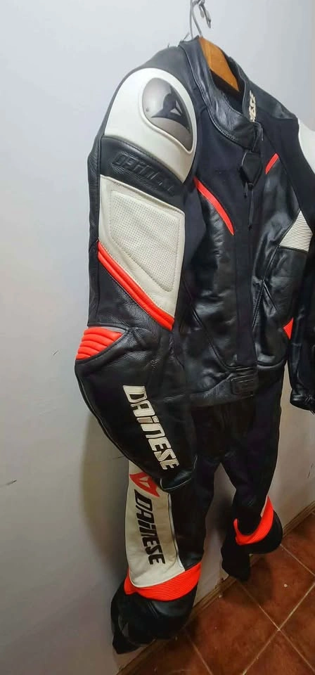 Dainese 2 piece motorcycle race suit - photo 3