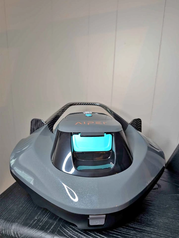 AIPER Seagull SE – Cordless Robotic Pool Cleaner