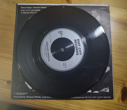 Abrasive Wheels Vicious Circle 7 Vinyl EP Record UK82 Punk 1982 - photo 3
