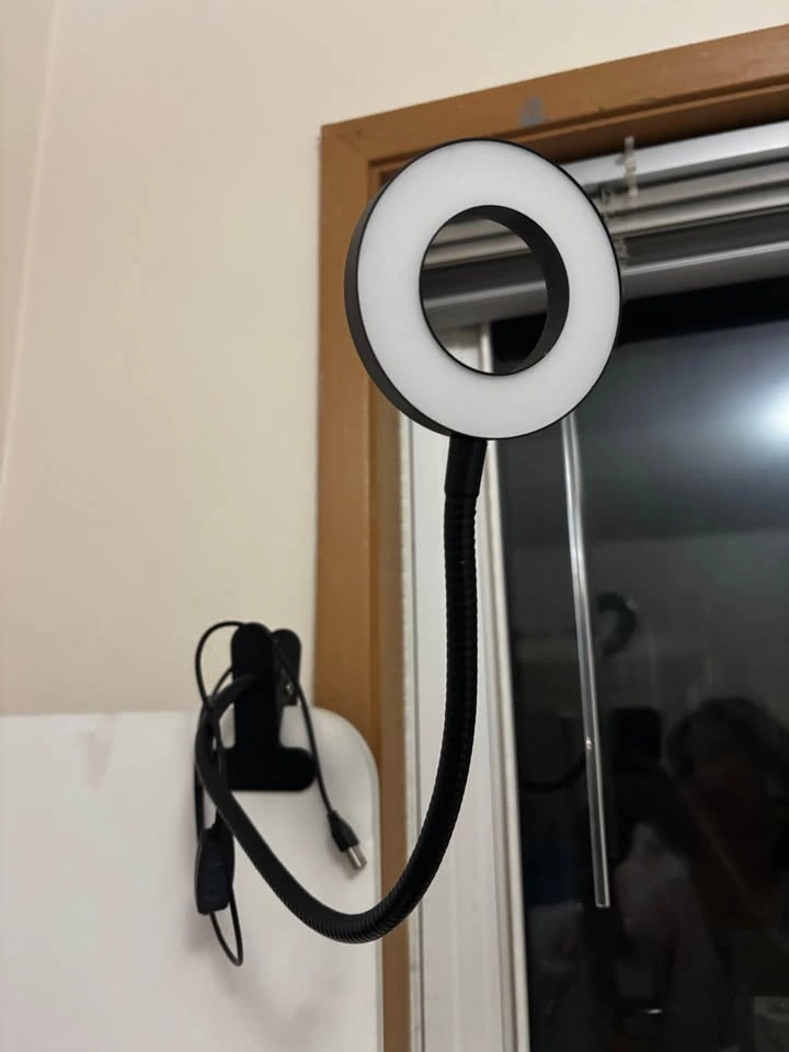 USB Clip-on LED Ring Light with Flexible Arm - photo 4