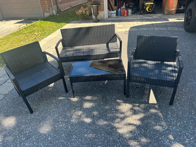 4 Piece Vinyl Wicker Patio Set