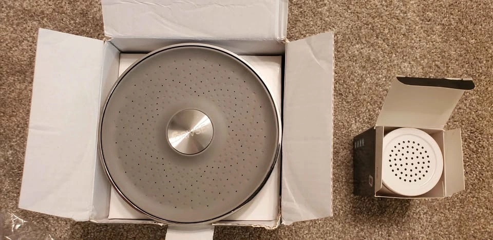 NEW DRIVSE Chlorine Filter Showerhead Bundle with 6 Replacement - photo 4