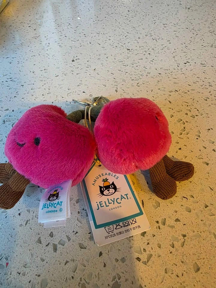JELLYCAT-Amuseables Cherries Bag Charm - photo 2