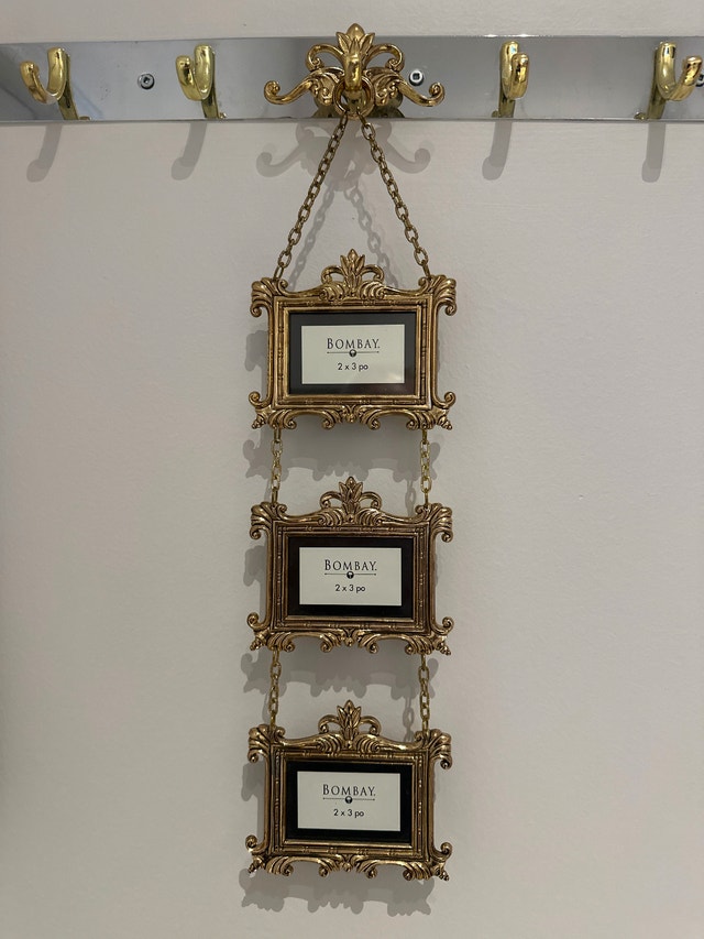 VTG ornate gold-toned triple hanging photo frame, The Bombay Co.