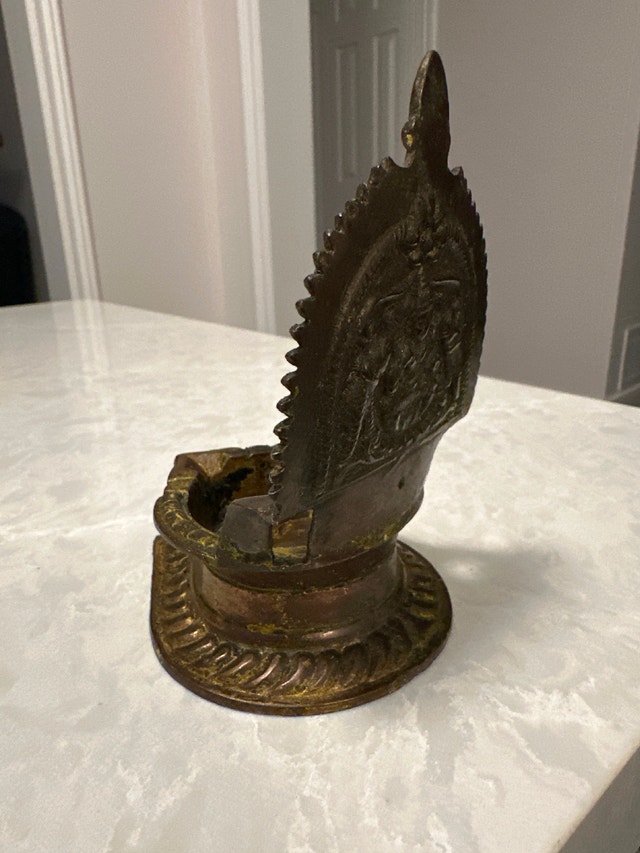 Antique Brass Gajalakshmi Diya Oil Lamp - photo 3