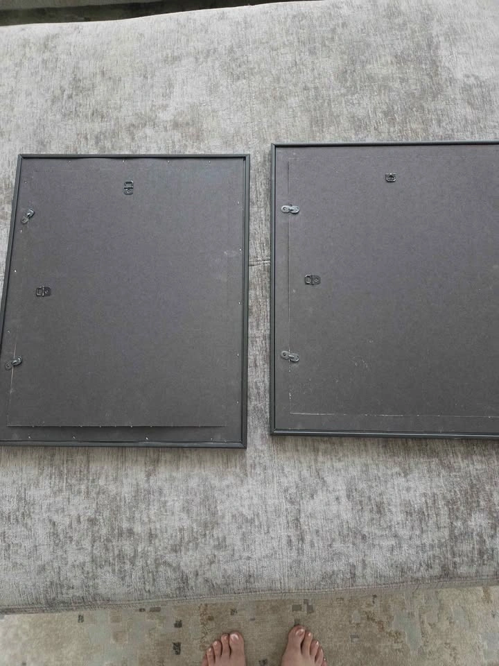 Set of 2 Brown Wood-Look Picture Frames 13x16 - photo 2