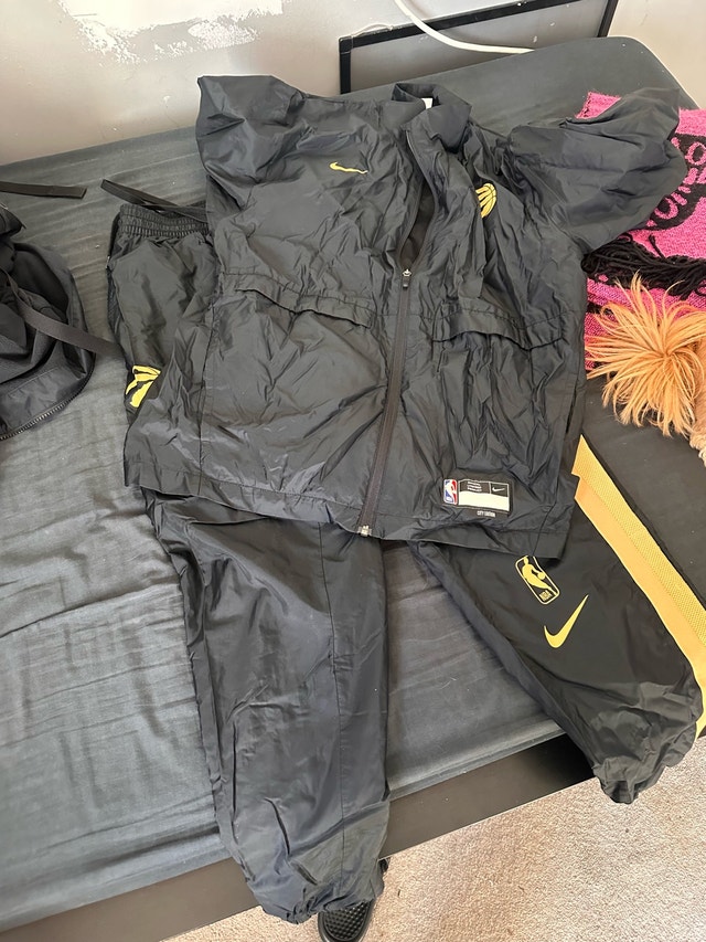 Nike Toronto Raptors Tracksuit Windbreaker