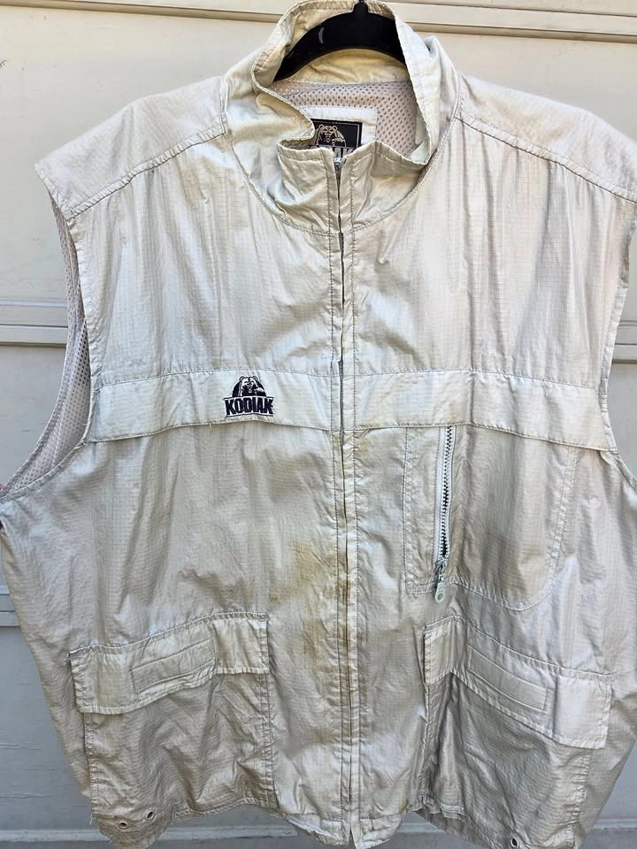 XL Cream Coloured Kodiak Vest Jacket