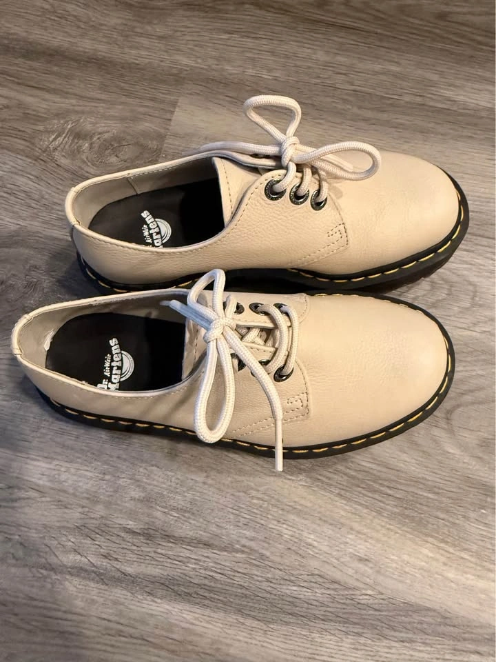 Dr. Martens 8053 Quad Platform Shoes Women’s 6 - photo 2