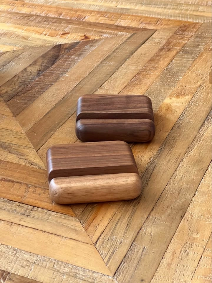 Wooden Phone Stands Set of 2 - photo 2