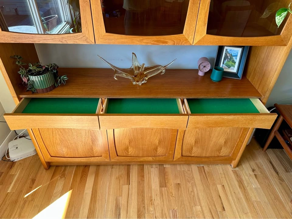 Mid Century Modern Teak Credenza - photo 5