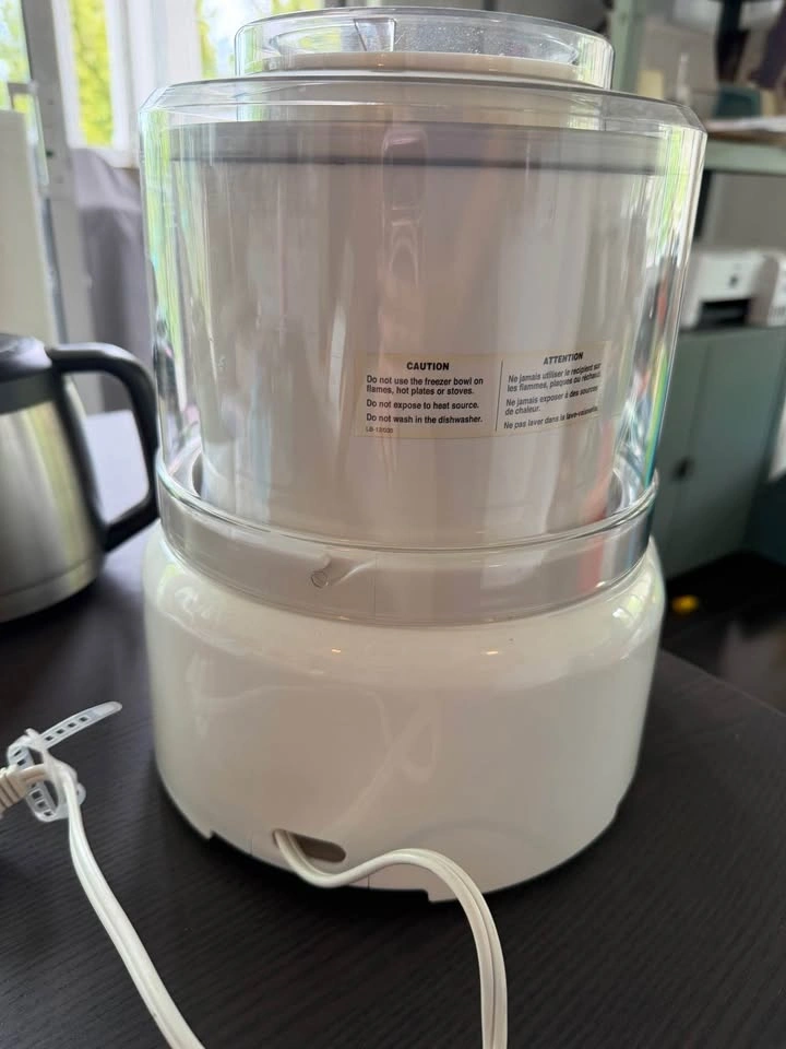 Ice cream maker - photo 2
