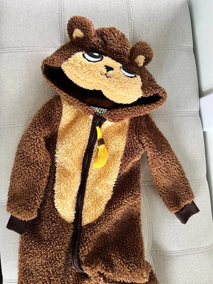 Comfy and warm monkey costume 12-18 months