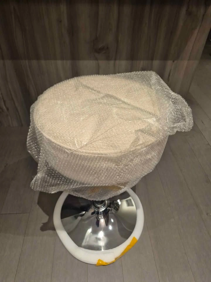 Brand new Swivel Bar Stool with Chrome Base - photo 2