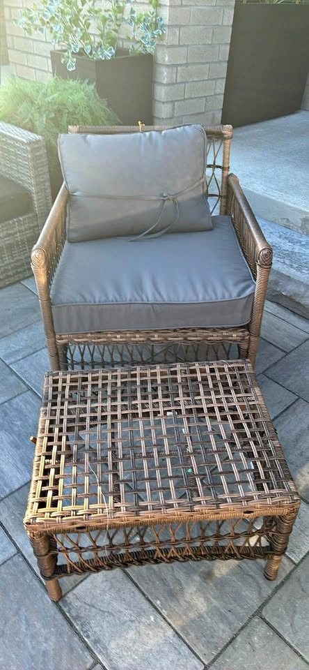 Haplife Wicker Patio Chair with Ottoman