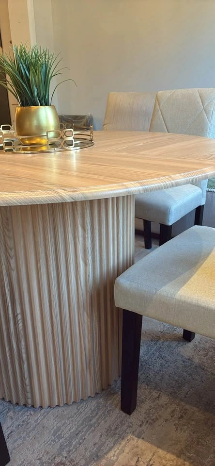 New Round Fluted Pedestal Dining Table with 4 Chairs - photo 3