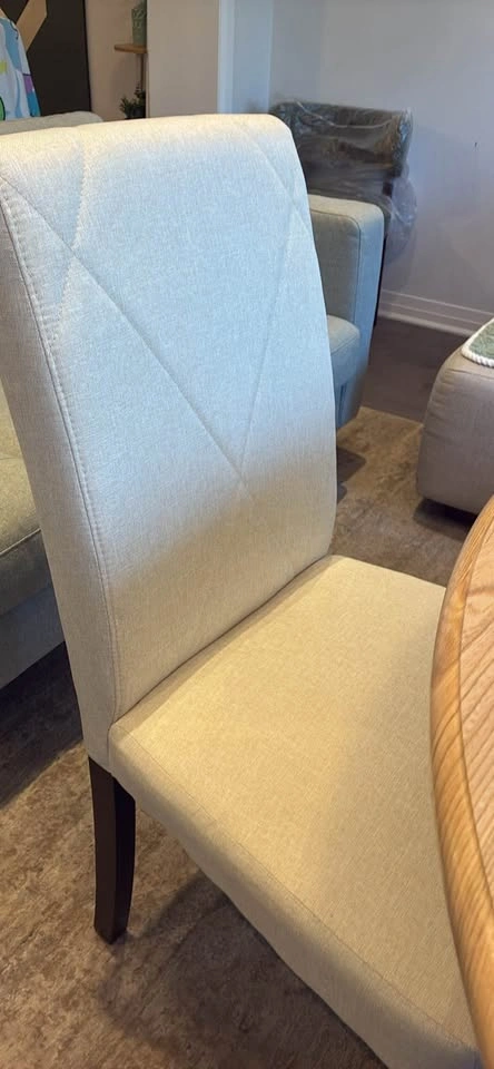 New Round Fluted Pedestal Dining Table with 4 Chairs - photo 4