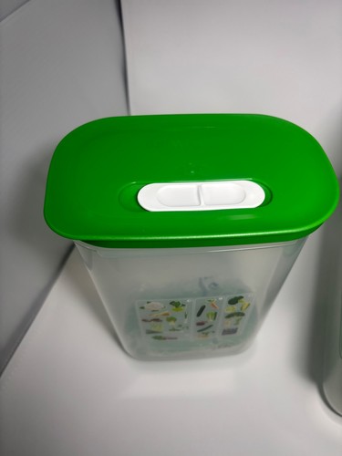 Tupperware FridgeSmart Produce Keeper Set 3 Green Vented - photo 3