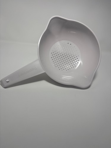 New Tupperware Classic 1 Qt Small Colander Strainer White #10417