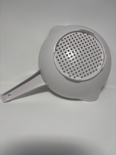 New Tupperware Classic 1 Qt Small Colander Strainer White #10417 - photo 3
