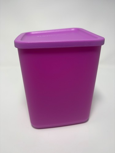 Tupperware Purple Square Storage Container 1.8 L 7 1/2 cups