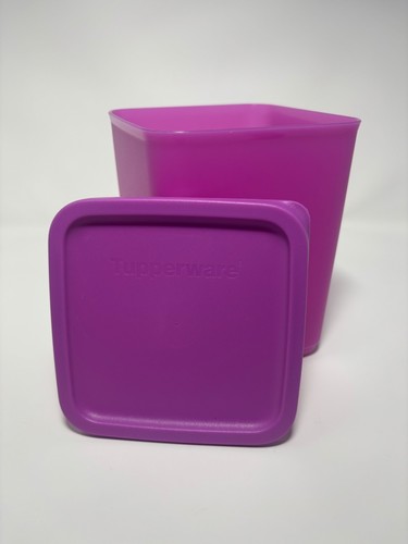 Tupperware Purple Square Storage Container 1.8 L 7 1/2 cups - photo 3