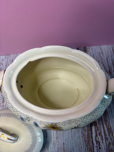 Vintage Retro Royal Doulton Burnham Teapot with Lid v1565 - photo 3