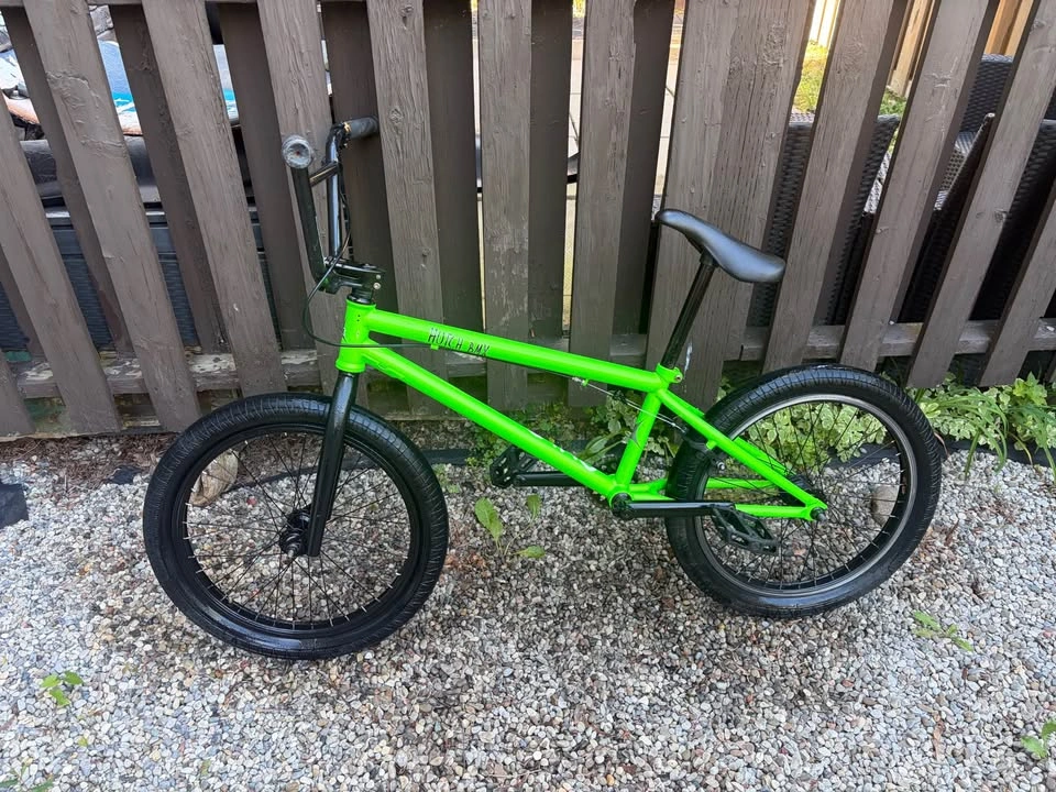 Hutch BMX BIKE - $80 - photo 3