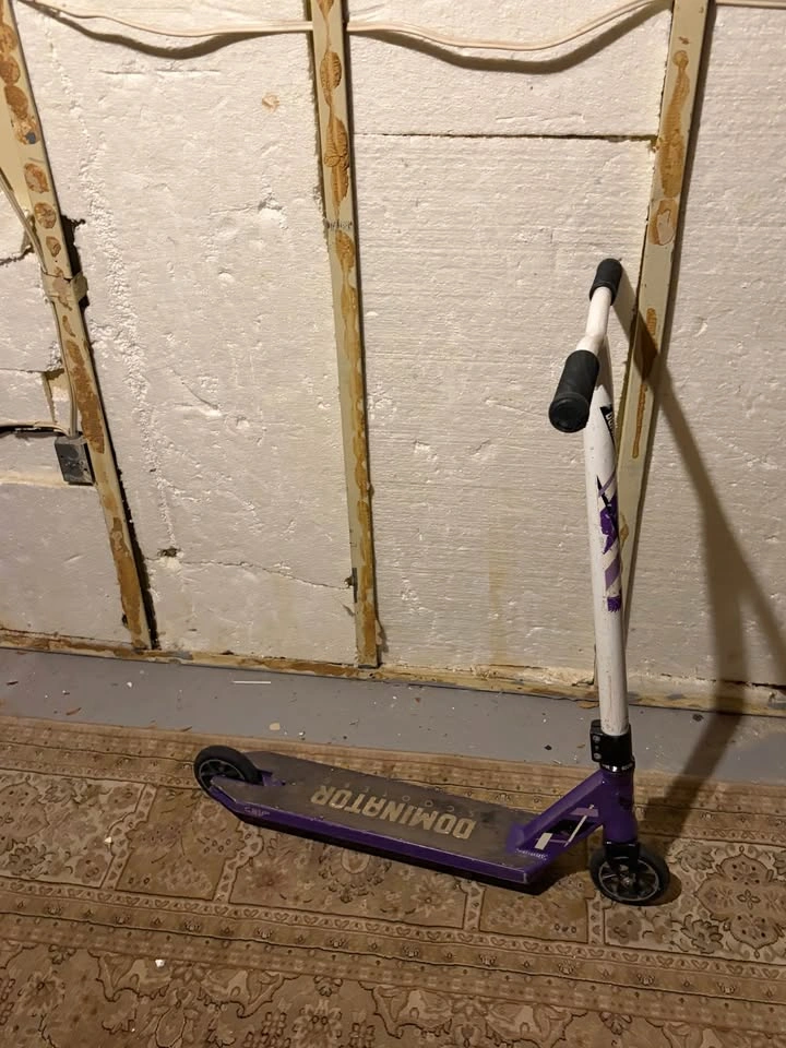 $20 - Dominator Pro Stunt Scooter - photo 2