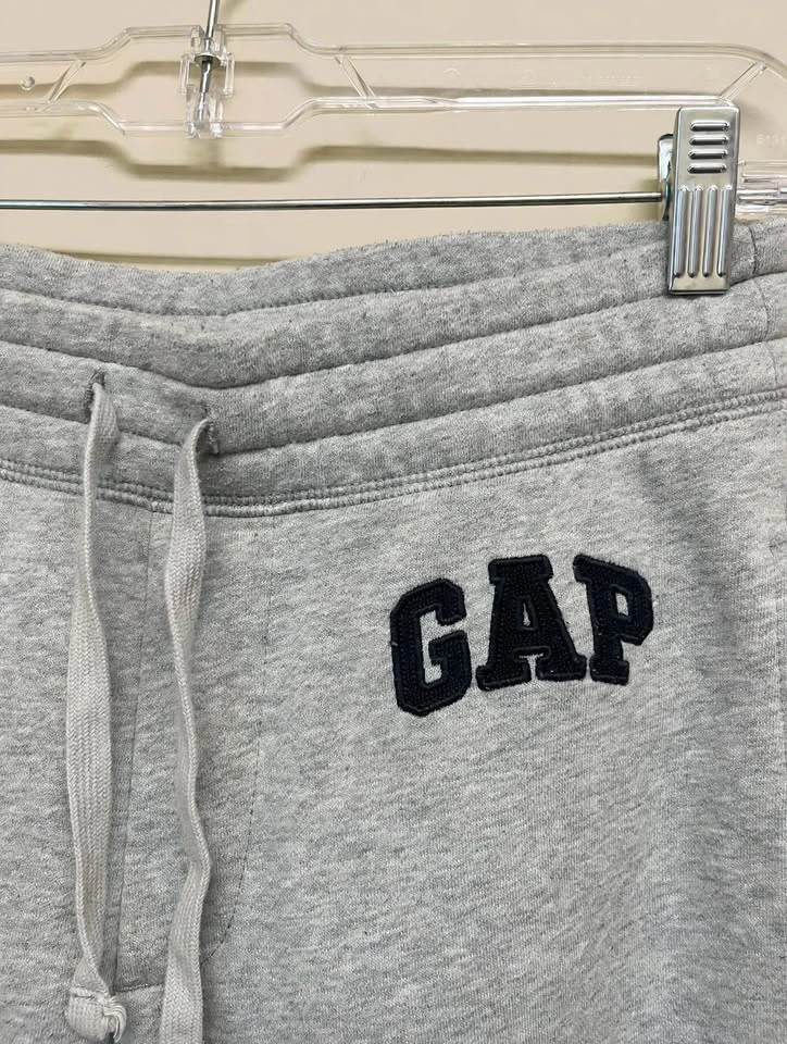 Gap Grey Jogger Sweatpants – Drawstring – Size XS - photo 2