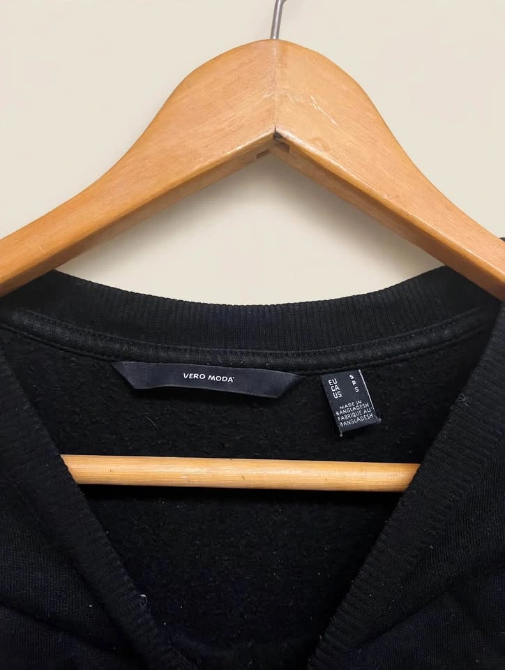 Vero Moda Black Crewneck Sweatshirt – Women's Size S - photo 2