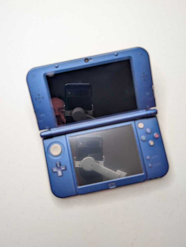 Nintendo "New" 3DS XL Galaxy Edition Zelda Bundle - photo 3