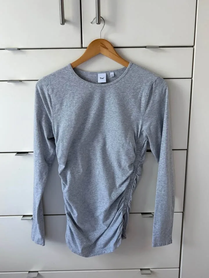 Aritzia Tna Chill Malibu Longsleeve Top Size Large Grey - photo 2