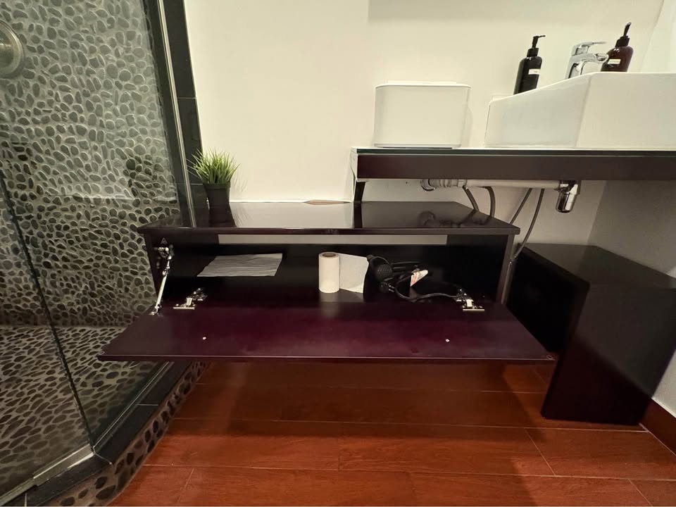 Bathroom vanity, sink, mirror set - photo 3