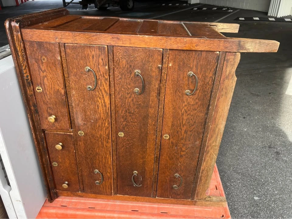 Antique Tiger Oak 5-Drawer Dresser - photo 5