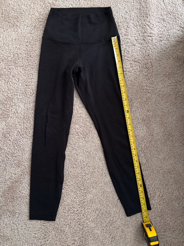 Lululemon align leggings, sz 4 - photo 4