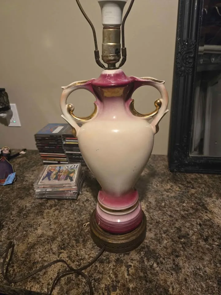 Vintage lamp image indicator(4)