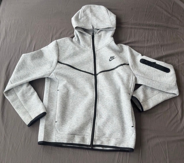 nike tech grey hoodie size M high quality