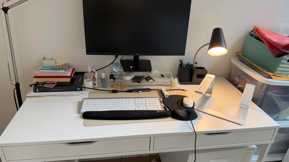 White Modern Desk with Drawers – IKEA Style Home Office Desk - photo 4