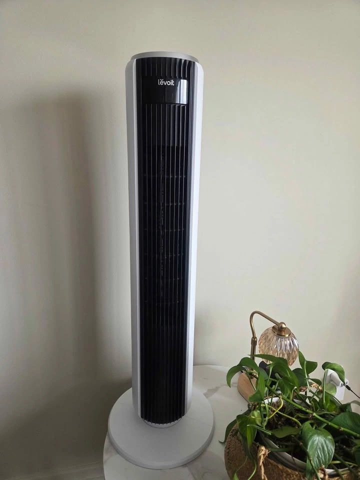 Levoit 36 inch standing tower fan with 12 speeds - photo 3
