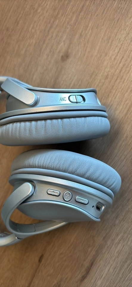 MPOW wireless bluetooth headphones - photo 2