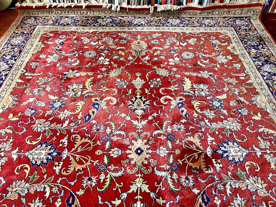 10'x14' Hand-Knotted Persian-style Wool Rug