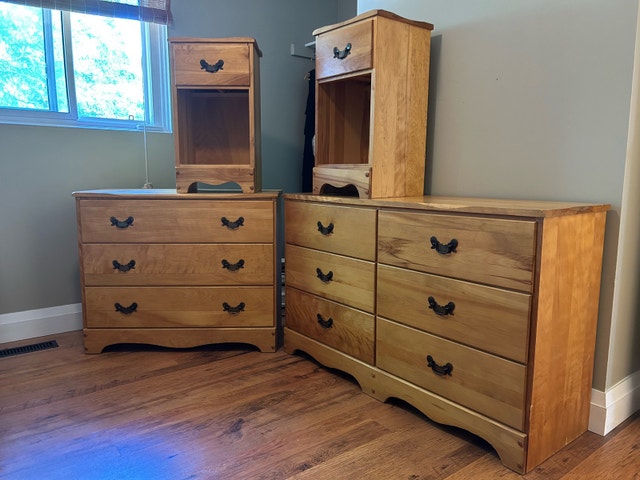 Vintage Pine Bedroom Set