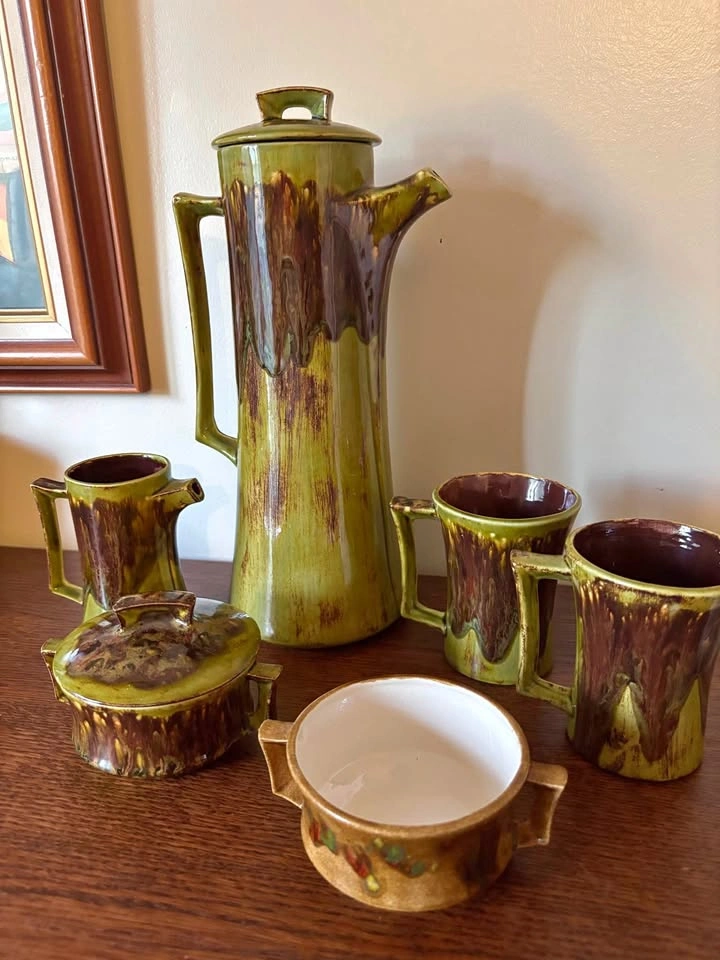 Vintage Mid Century Modern Drip Glaze 6 Piece Coffee Set