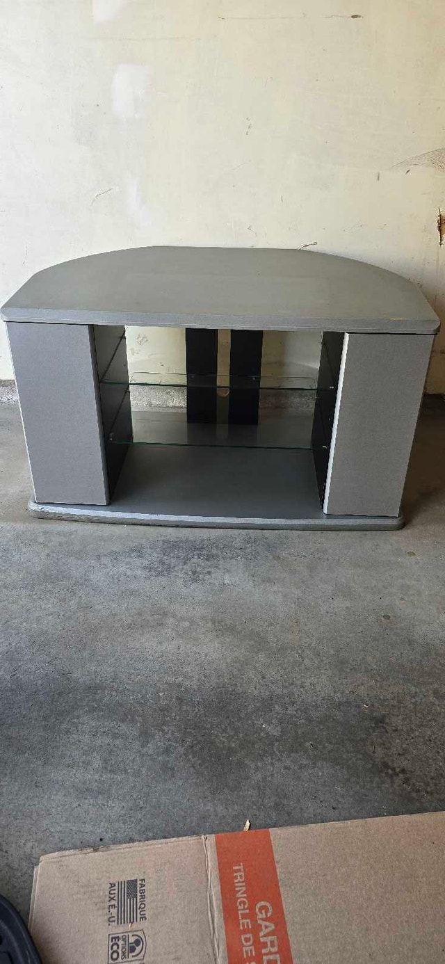 Silver Corner TV Stand / Entertainment Center - photo 2