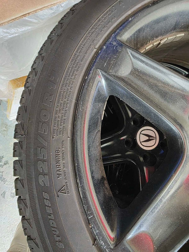 225/50R17 Michelin X-Ice Winter Tires on 17" Rims - photo 5
