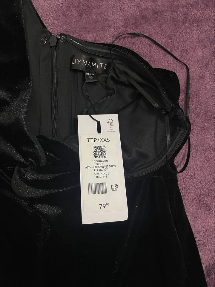 Dynamite Asymmetric Velvet Dress Jet Black- XXS - photo 5