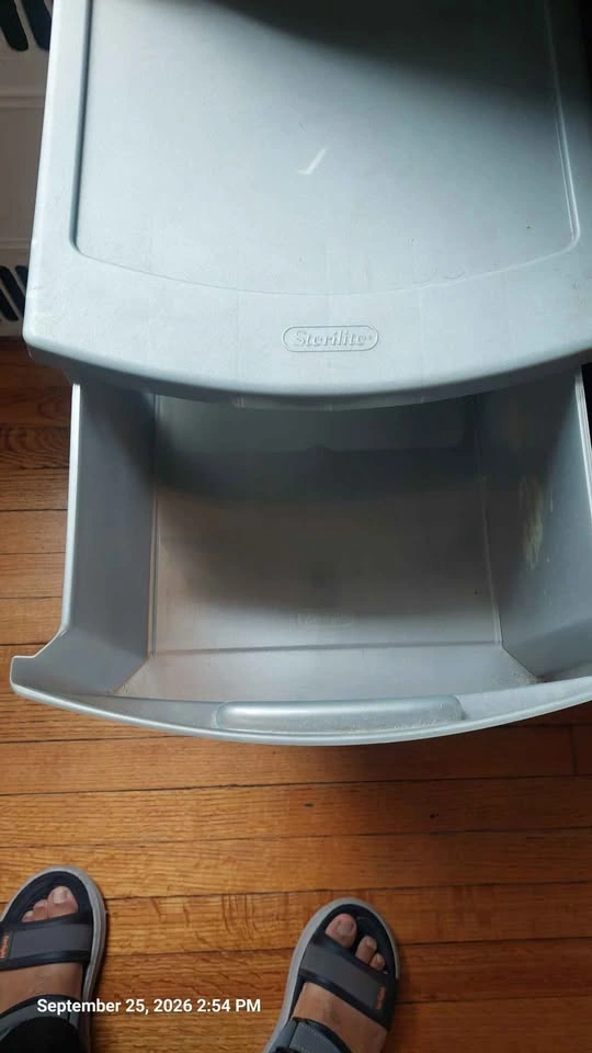 Sterilite 3 Drawer Plastic Storage Cart - photo 2